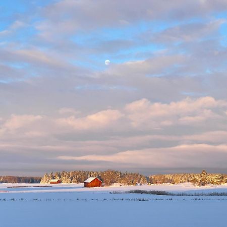 A Countryside Villa Close To Uppsala! Exterior photo